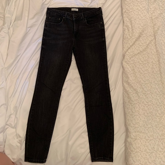 Zara Denim - High waisted Zara jeans